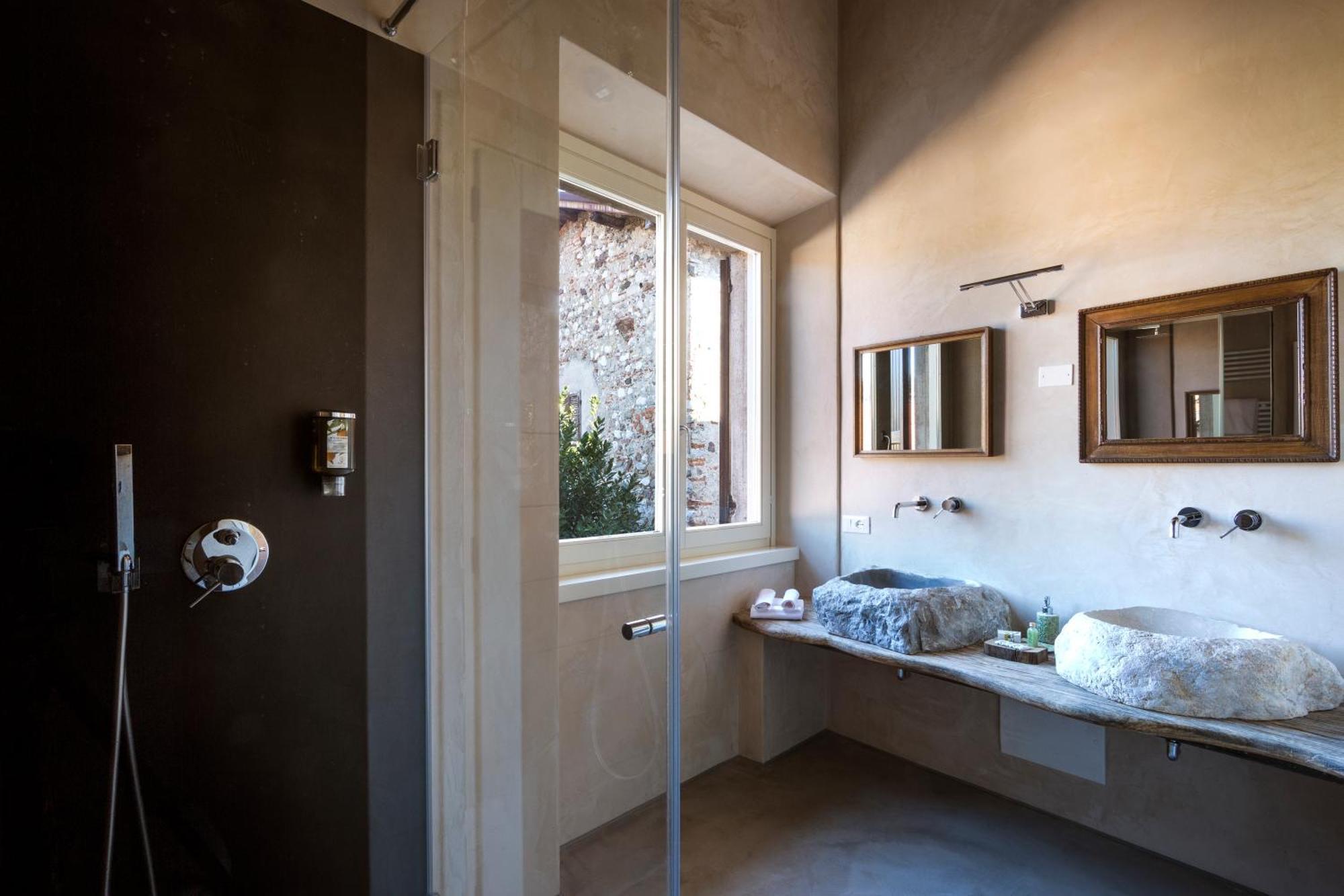 Pratello Farm stay Padenghe sul Garda